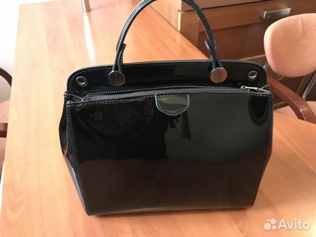 Сумка новая. Иск. Лак Сумка новая. Иск. Лак