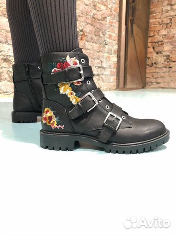 Новые ботинки Guess 37 размер Новые ботинки Guess 37 размер