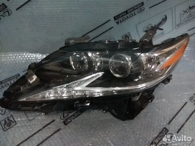 Фара левая лексус Es350 es200 15-18год
