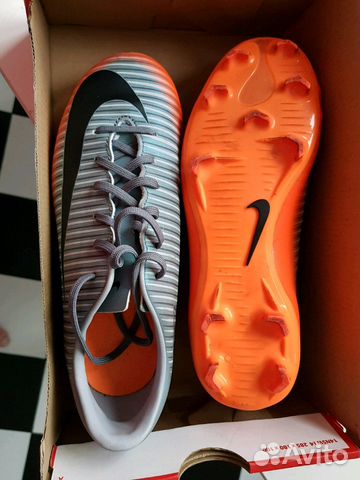 Бутсы Nike Бутсы Nike
