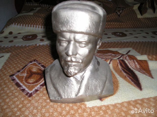 Бюст Ленин, лзмс, в шапке ушанке