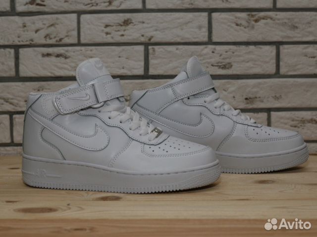Кроссовки Nike Air Force новые нат.кожа Кроссовки Nike Air Force новые нат.кожа