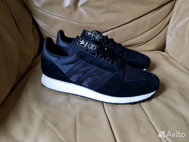 Кроссовки Adidas новые замшевые 40 и 40.5 р Кроссовки Adidas новые замшевые 40 и 40.5 р