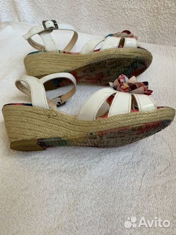 Босоножки для девочки