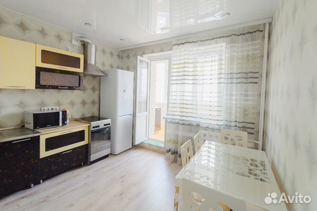 1-к квартира, 50 м², 2/10 эт.