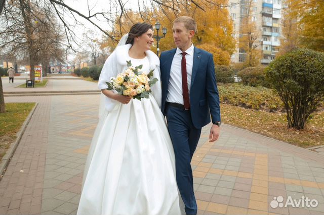 Свадебное платье