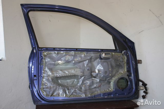 Дверь передняя левая Nissan Almera N16 2000-2006