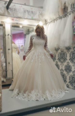 Свадебное платье