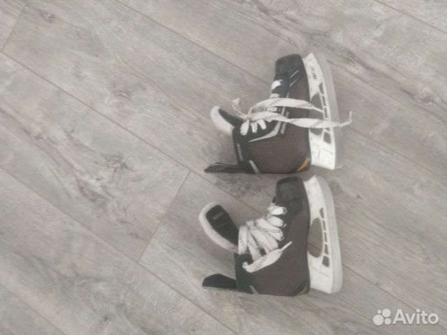 Коньки хоккейные Bauer one 4
