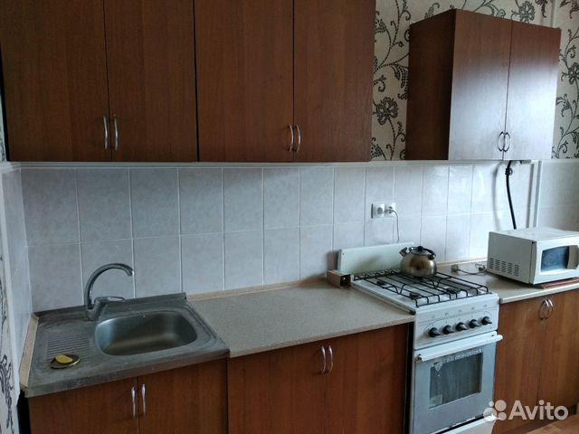 1-к квартира, 42 м², 4/10 эт. 1-к квартира, 42 м², 4/10 эт.