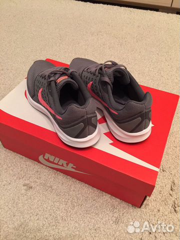 Кроссовки Nike женские оригинал.Новые найк Кроссовки Nike женские оригинал.Новые найк