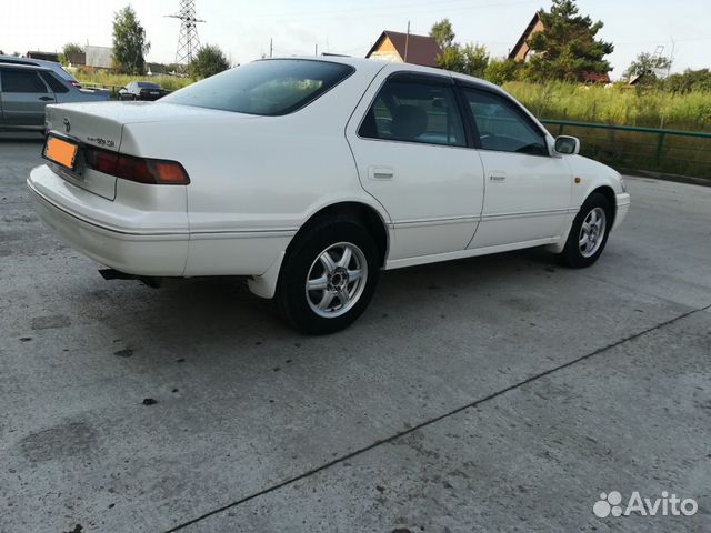 Toyota Camry 2.2 AT, 1999, 250 000 км