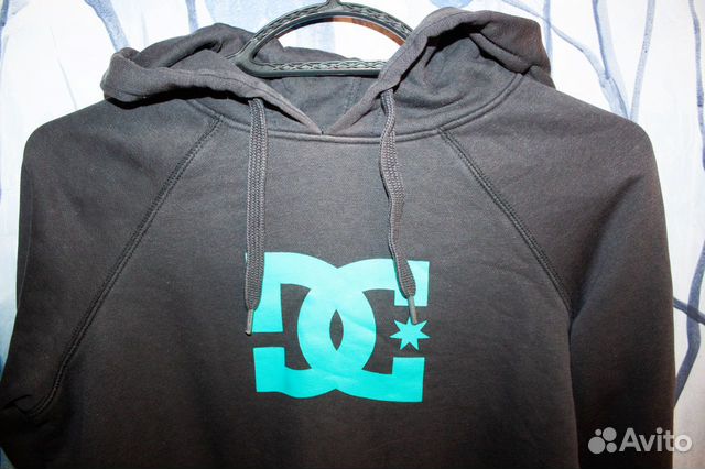 Толстовка DC Shoes оригинальная XS Толстовка DC Shoes оригинальная XS