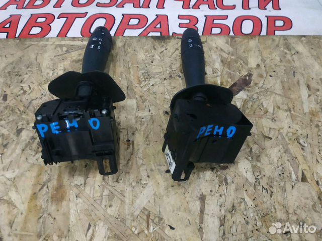 Подрулевой переключатель Рено Логан Сандеро