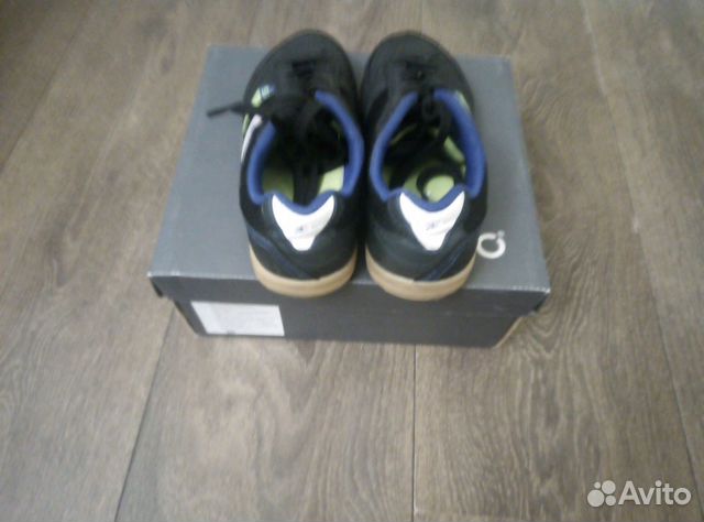 Кроссовки футбольные Demix 31 размера + щитки Nike