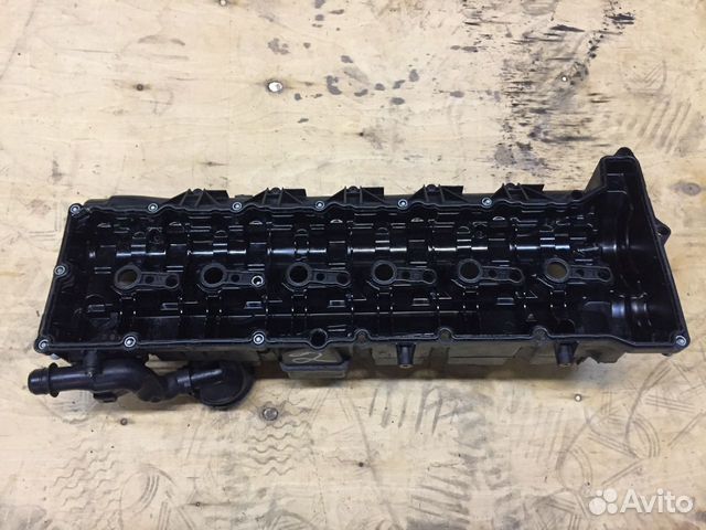 Клапанная крышка для BMW F10, F01, F07, F12 3.0D