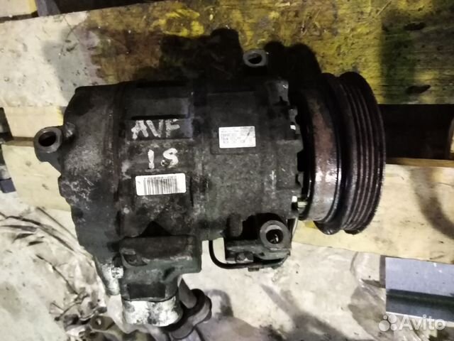 Компрессор кондиционера VW passat b5 8d0260808