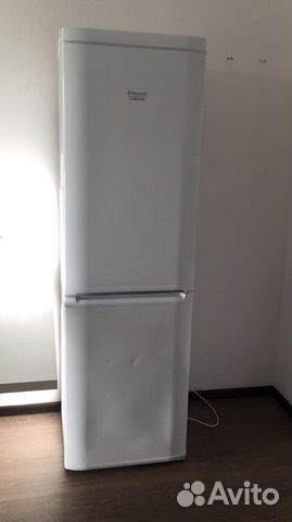 Холодильник Hotpoint-Ariston Холодильник Hotpoint-Ariston