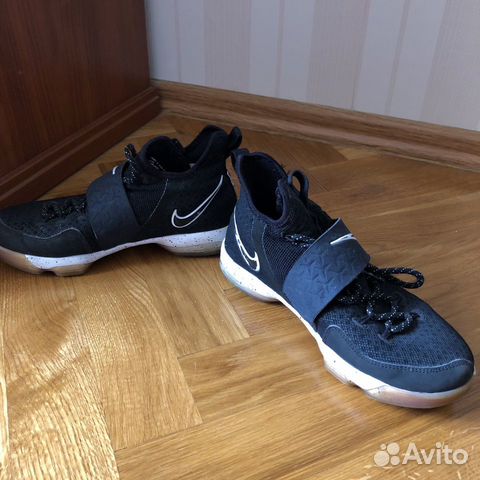 Подростковые кроссовки для баскетбола nike