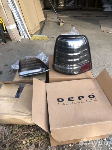 Задние фары для Lexus 570 Задние фары для Lexus 570