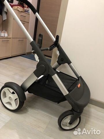Коляска Stokke Crusi красная Коляска Stokke Crusi красная