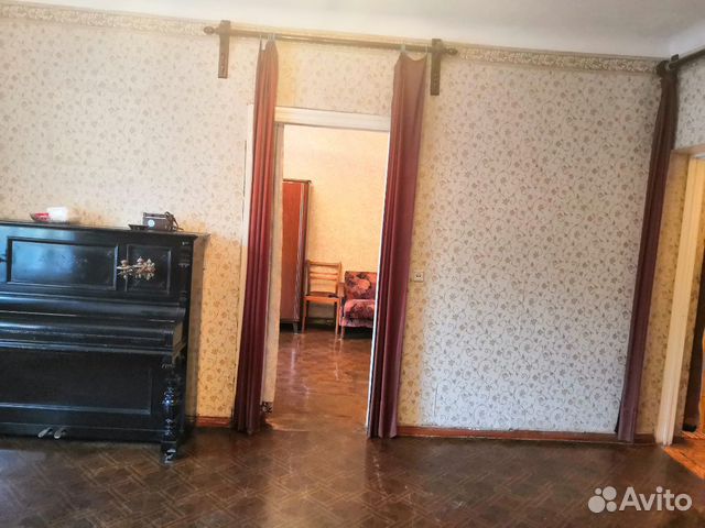3-к квартира, 72 м², 2/4 эт.