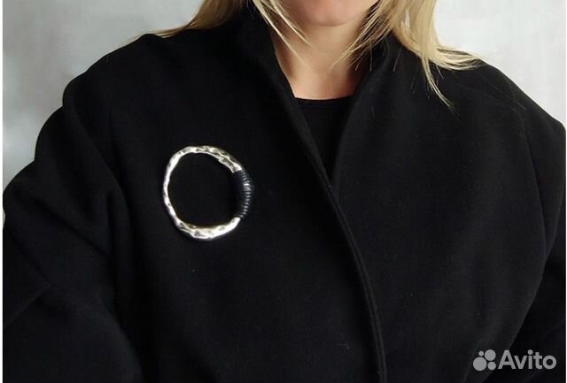 Брошь Брошь