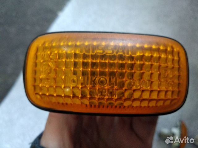 Боковой указатель поворота Nissan Almera N15