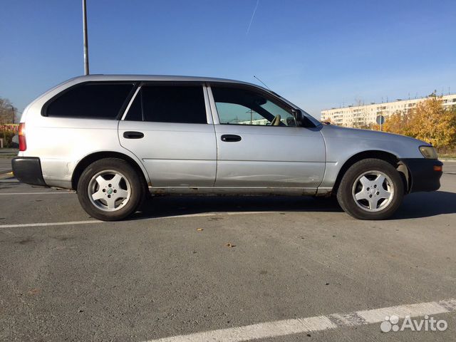 Toyota Corolla 1.3 AT, 2000, 184 000 км