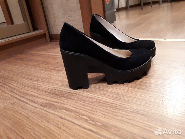 Новые босоножки туфли б/у Новые босоножки туфли б/у