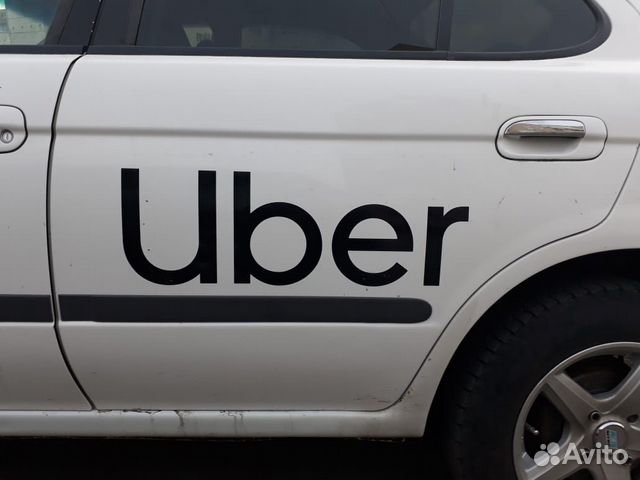 Оклейка такси Uber, Яндекс,везет Оклейка такси Uber, Яндекс,везет