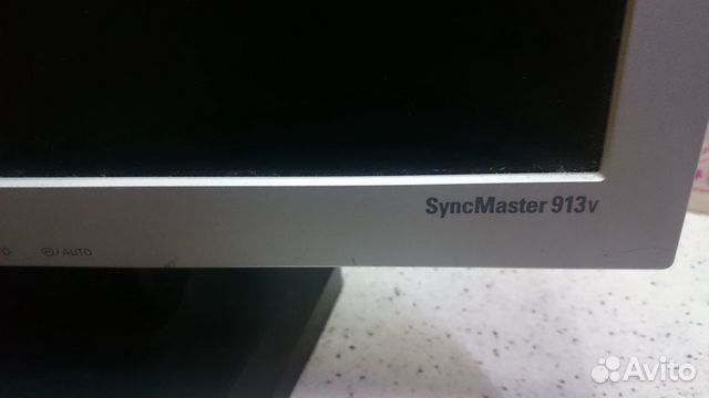 Монитор SAMSUNG SyncMaster 913v Монитор SAMSUNG SyncMaster 913v