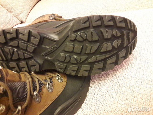 Ботинки lowa gore-tex р.36 Ботинки lowa gore-tex р.36