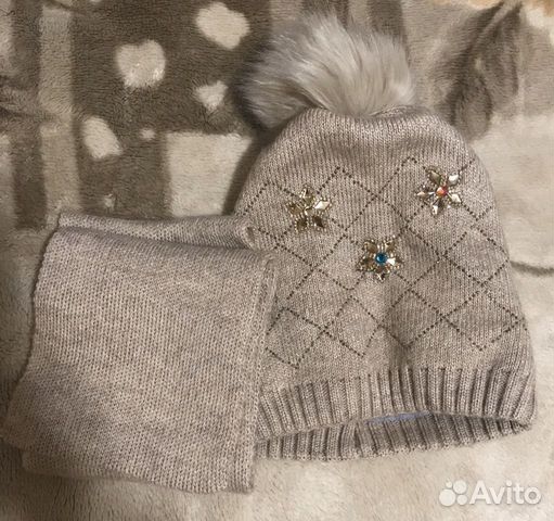 Шапки с шарфом и без шарфов