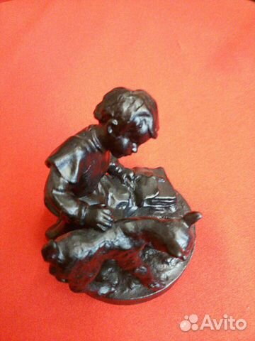 Статуэтка Девочка с козленком Чугун