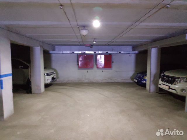 Машиноместо, 18 м²