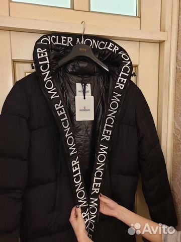 Пуховик Moncler