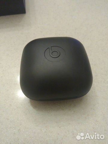 Спортивные bluetooth наушники Powerbeats PRO.Новые Спортивные bluetooth наушники Powerbeats PRO.Новые