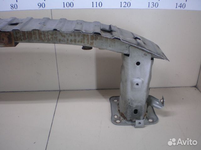 Усилитель переднего бампера Ford Focus 2