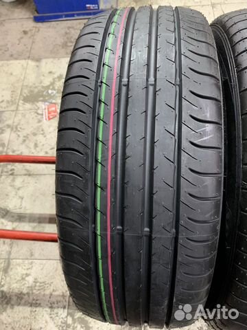 Новые шины 245/45/19 Dunlop SP Sport maxx 050