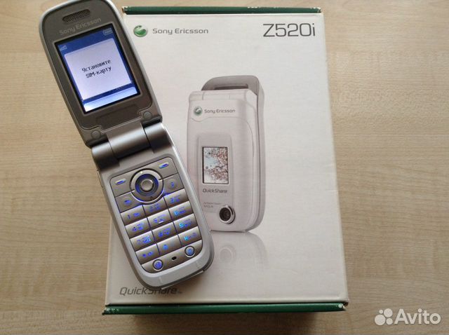 Sony Ericsson Z520i Sony Ericsson Z520i