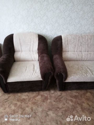 Диван и кресло