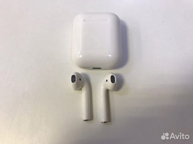 Наушники Apple AirPods 2 Наушники Apple AirPods 2