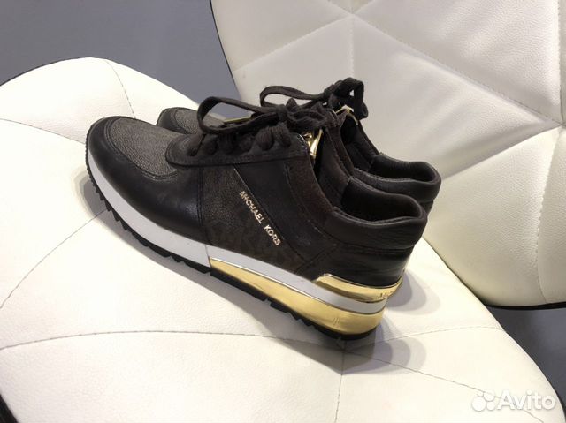 Кроссовки Michael Kors оригинал 35 р.) Кроссовки Michael Kors оригинал 35 р.)