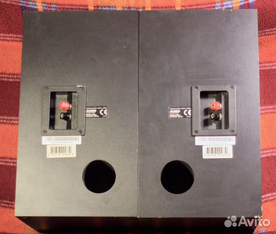 Alesis мониторы Monitor One + усилитель RA-300 Alesis мониторы Monitor One + усилитель RA-300
