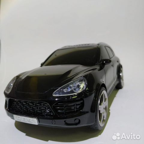 Музыкальный центр в виде автомобиля Porsche