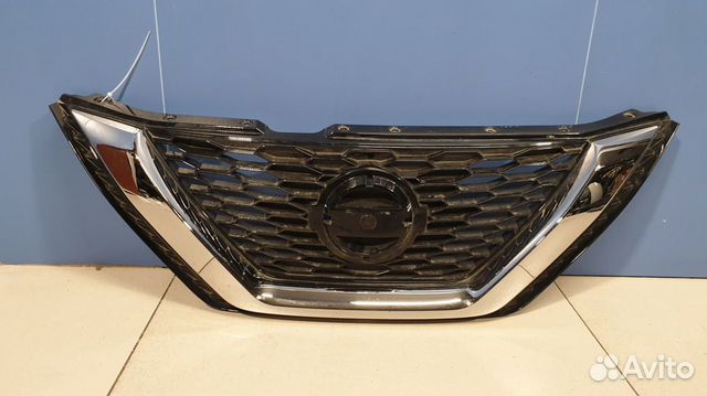 Решетка радиатора Nissan Qashqai (J11E)