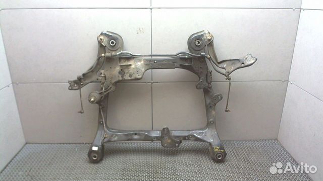 Подрамник Toyota Camry, 2005 Подрамник Toyota Camry, 2005