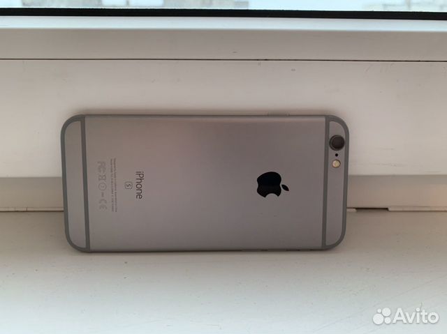 Телефон iPhone Телефон iPhone