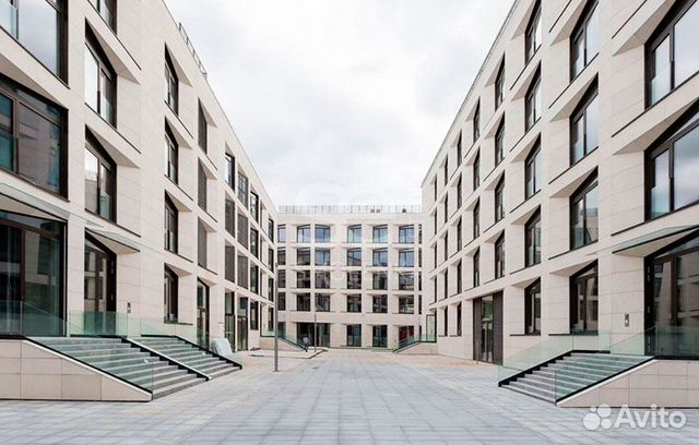 3-к квартира, 118.4 м², 2/5 эт.